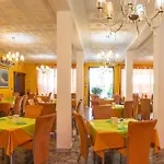 Del Mar Hotel 3*